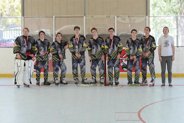 Midget Gold Runners Up - Konixx Outcasts 00